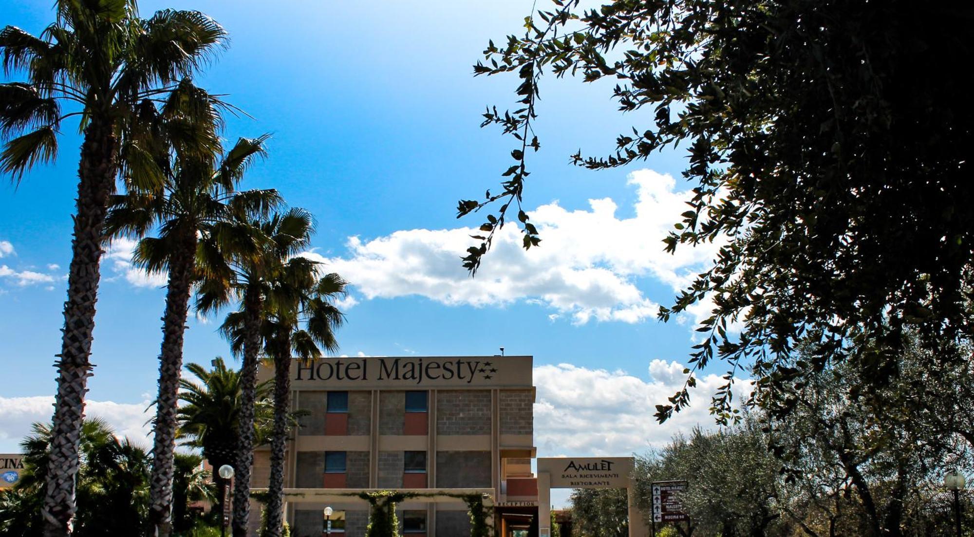 Hotel Majesty Bari Exterior photo